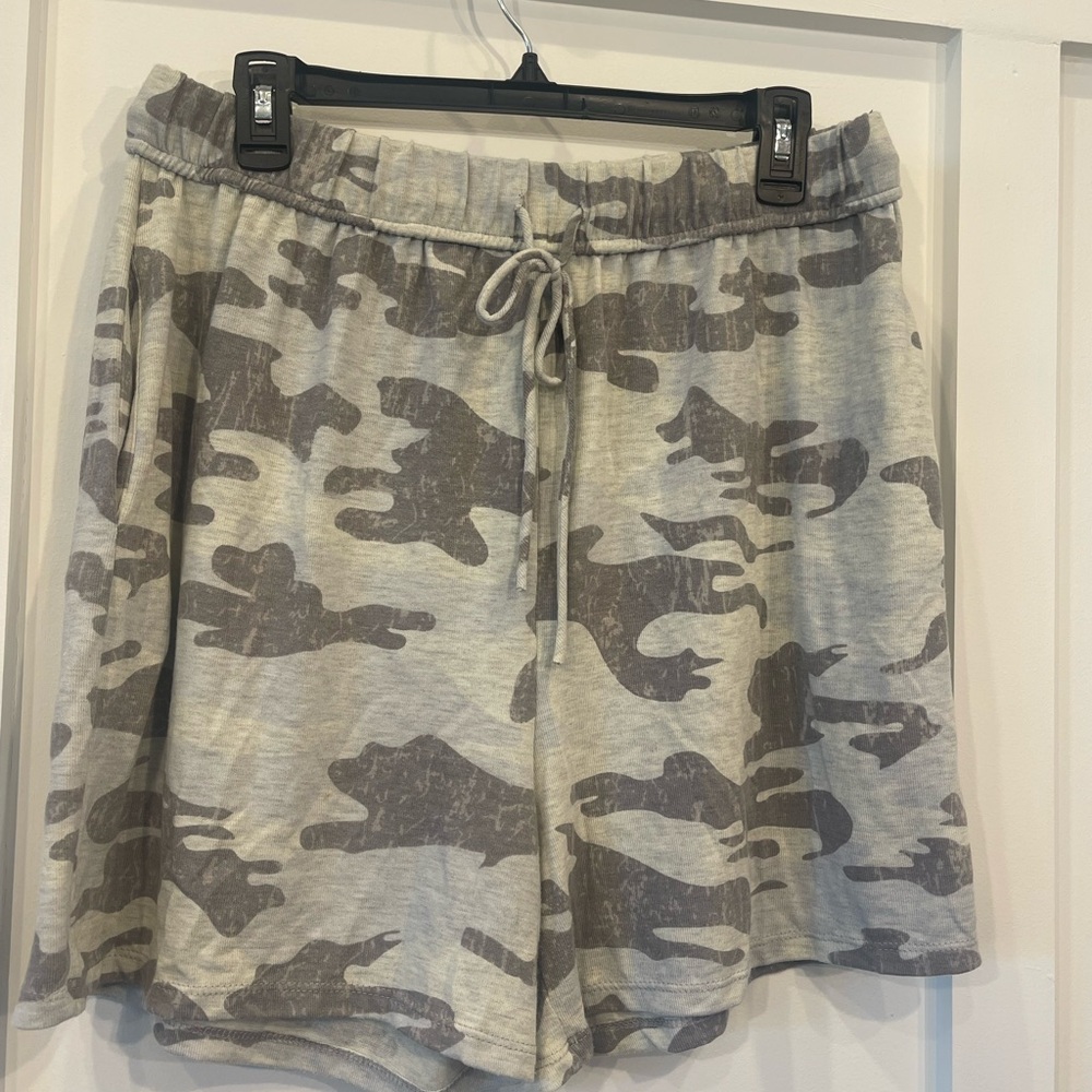 Camo lounge shorts